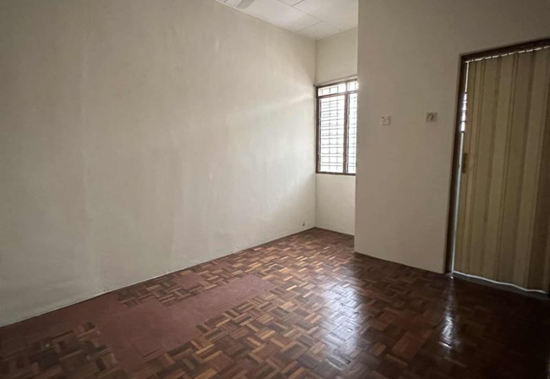 TAMAN PUNCAK ANGGERIK