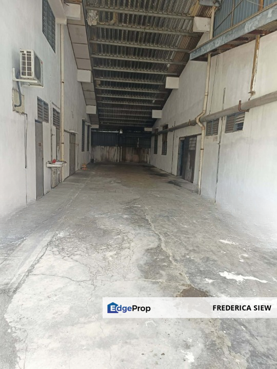 Kawasan Perindustrian Pengkalan, Ipoh, Perak 🏭1  1/2 storey Factory To Let 🏭, Perak, Ipoh