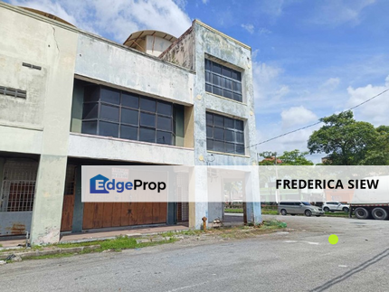 Jalan Pasir Puteh, Station 18, Ipoh, Perak. double storey shop lot for sale. Leasehold. 22 x 70, Perak, Ipoh