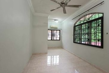 TAMAN BUKIT KLEDANG INDAH