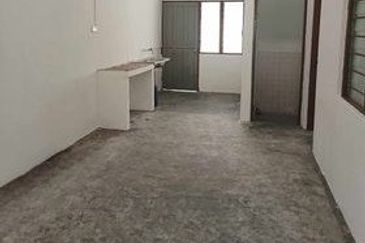 Taman Pegoh Aman, Pengkalan