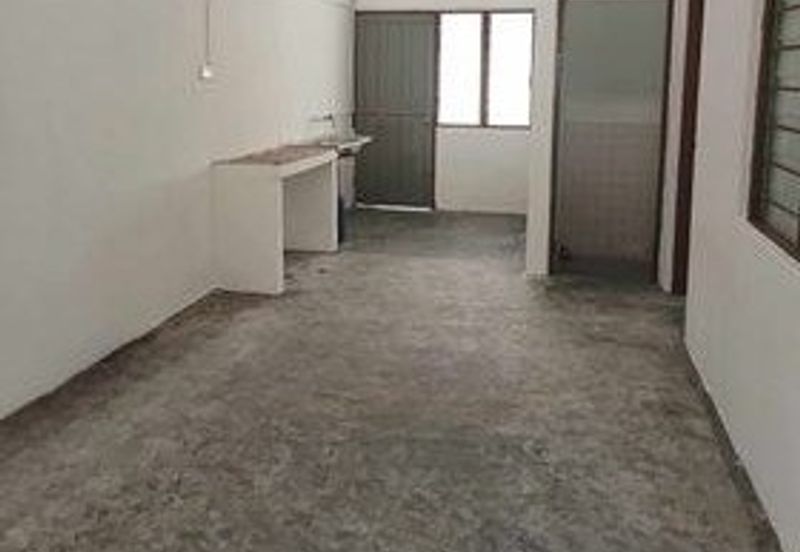 Taman Pegoh Aman, Pengkalan