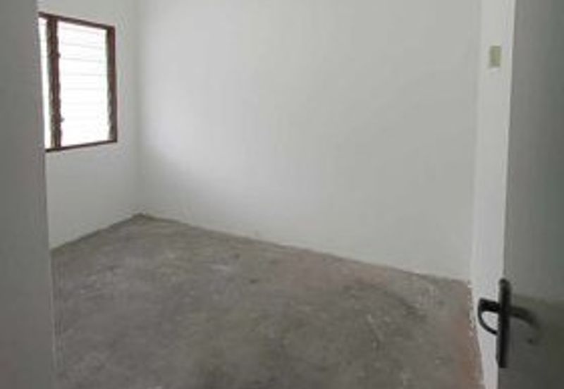 Taman Pegoh Aman, Pengkalan