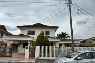 TAMAN RAPAT SETIA BARU