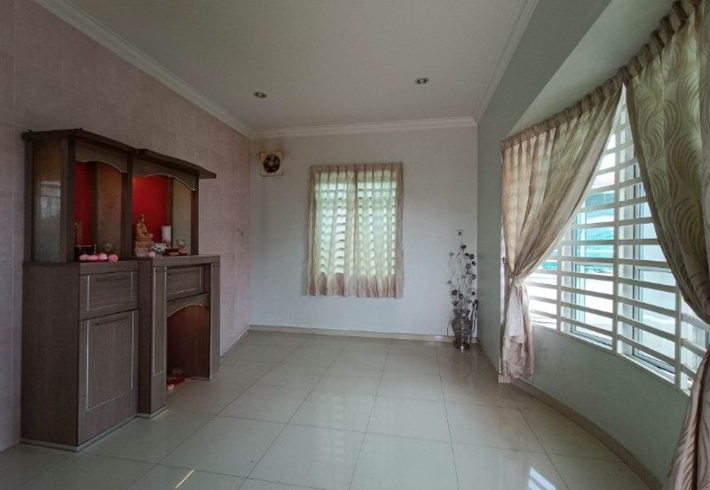 Kampung Baru Lawan Kuda