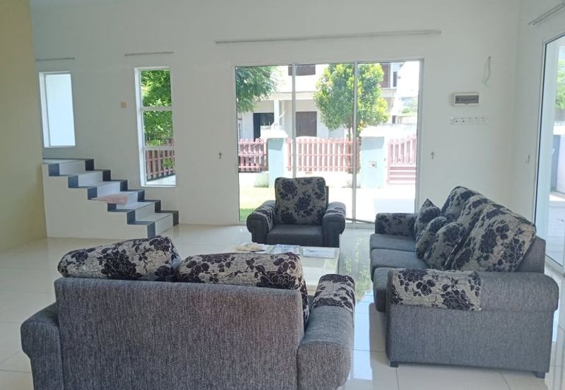 BANDAR PUSING PERDANA (BANDAR PHOENIX)