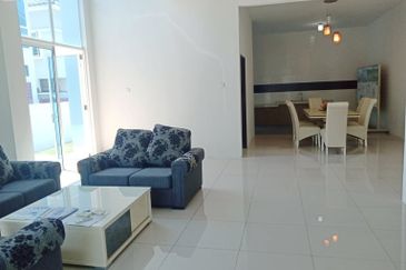 BANDAR PUSING PERDANA (BANDAR PHOENIX)