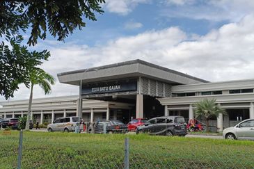 Spanish Gardens by The Water