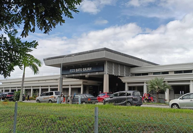 Spanish Gardens by The Water