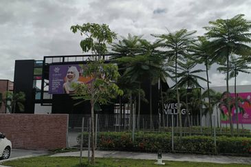 Spanish Gardens by The Water