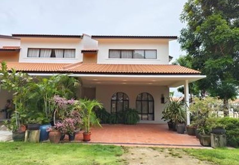 Spanish Gardens by The Water