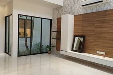 Spanish Gardens by The Water