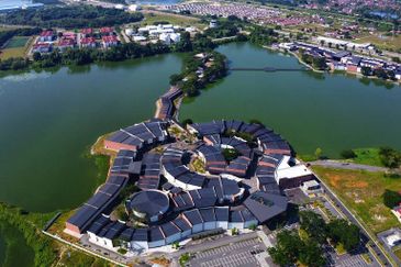 Spanish Gardens by The Water