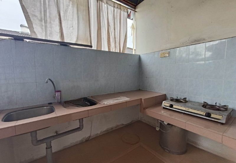 TAMAN SAUJANA, BATU GAJAH