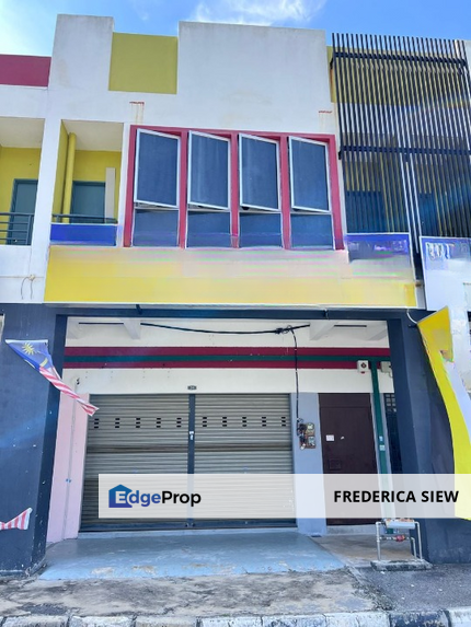 IUS Sri Iskandar, Perak 😊Facing Main Road😊 Good Location 😊Shop To Let, Perak, Sri Iskandar