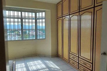 KONDOMINIUM DAMAIPURI