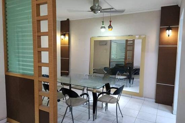 KONDOMINIUM DAMAIPURI