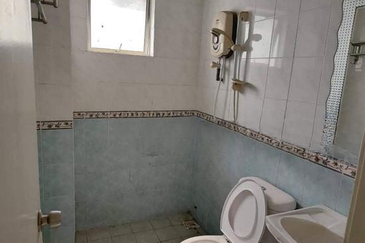 KONDOMINIUM DAMAIPURI