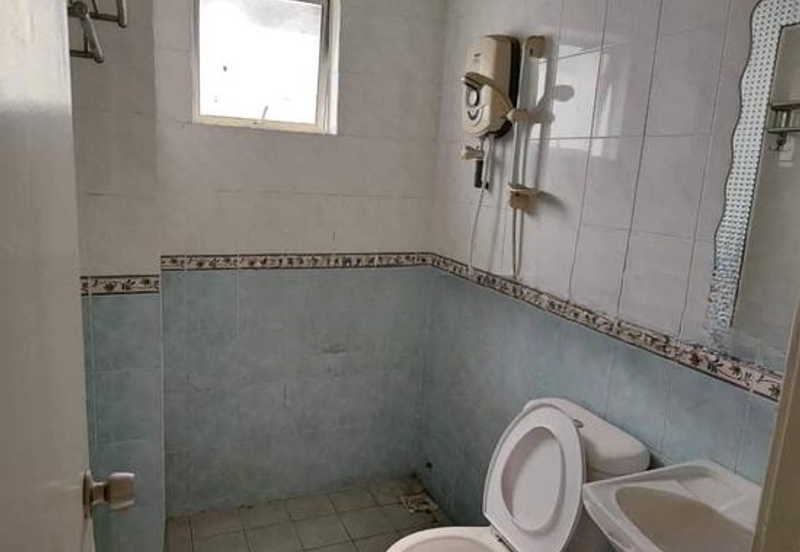 KONDOMINIUM DAMAIPURI