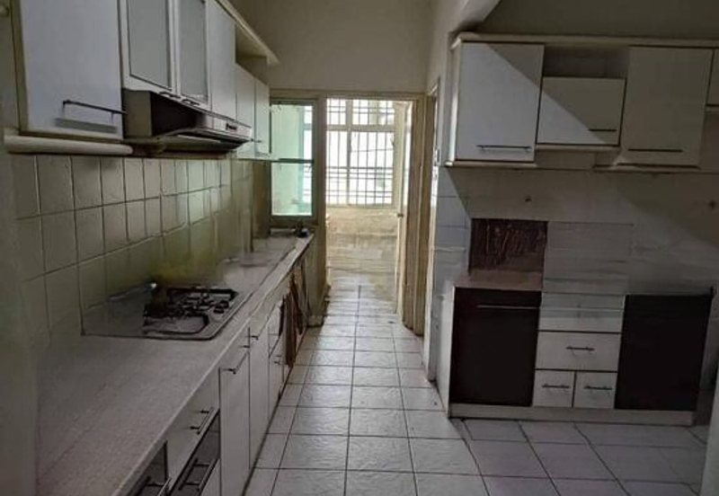 KONDOMINIUM DAMAIPURI