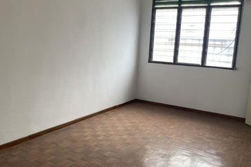 TAMAN PENGKALAN INDAH