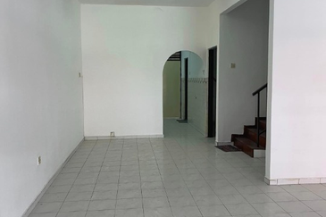 TAMAN PENGKALAN INDAH