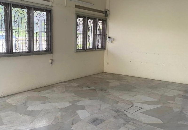 Batu Gajah, Kinta, Perak 🔴 Corner Lot 🔴Double Storey SemiD House For Sale🔴Good Location