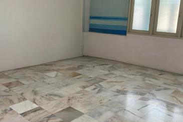 Batu Gajah, Kinta, Perak 🔴 Corner Lot 🔴Double Storey SemiD House For Sale🔴Good Location