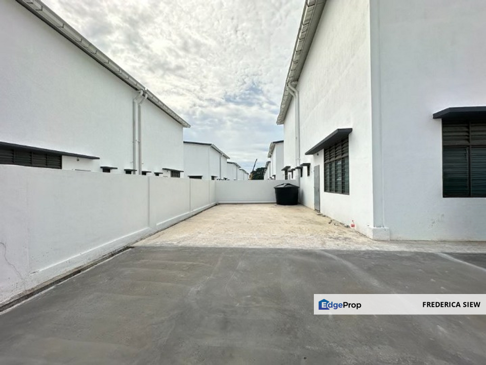 Kaw Perind Pengkalan 3 - 2 join Factory To Let  . , Perak, Ipoh