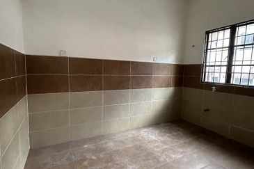 TAMAN CHANGKAT MEWAH