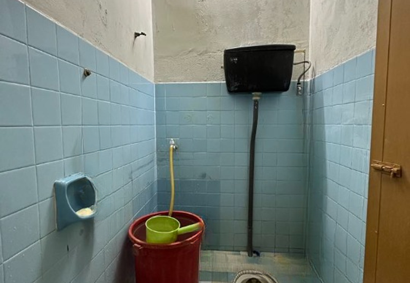 Batu Gajah, Kinta, Perak 🏡Taman Setia Jaya 🏡Double Storey Terrace🏡 Low Cost House For Sale