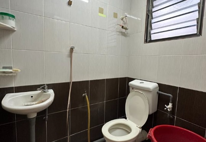 Batu Gajah, Kinta, Perak 🏡Taman Setia Jaya 🏡Double Storey Terrace🏡 Low Cost House For Sale