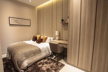 The M @ Medini Macrolink