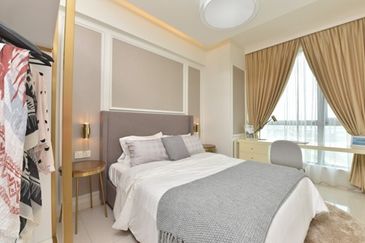 The M @ Medini Macrolink