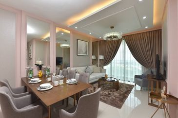 The M @ Medini Macrolink