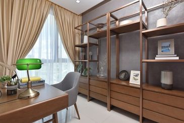 The M @ Medini Macrolink