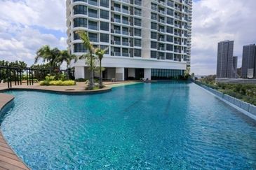 The M @ Medini Macrolink