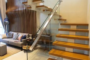 The M @ Medini Macrolink