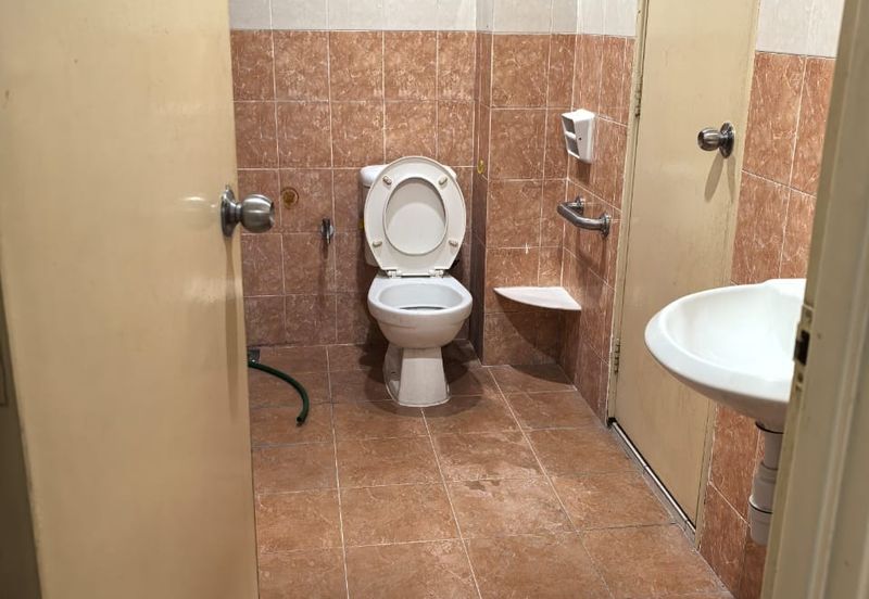 SL 13, Bandar Sungai Long