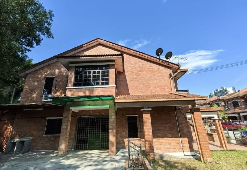 SL 13, Bandar Sungai Long