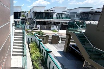 Oleander @ Kempas Utama