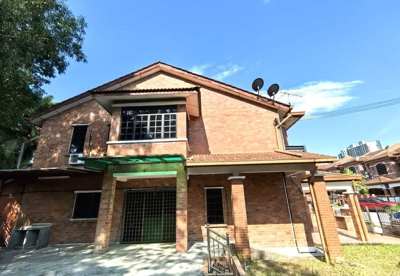 SL 13, Bandar Sungai Long