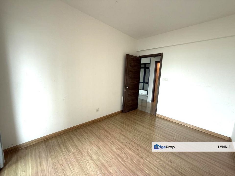 2 Bedroom Apartment at Forest City, Starview Bay, Iskandar Puteri, Johor, For Sale, Amazing Sea View, Johor, 
