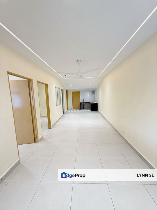 Single Storey Home @ Taman Ungku Tun Aminah, Skudai | For Sale | Low Cost | Fully Renovated Condition, Johor, Skudai