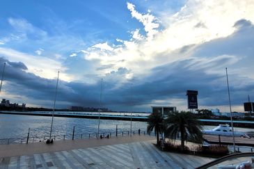 R&F Princess Cove JB Phase 2 Seine Region | Foreigner Eligible at Prime Property