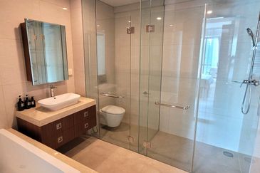 Puteri Cove Residences