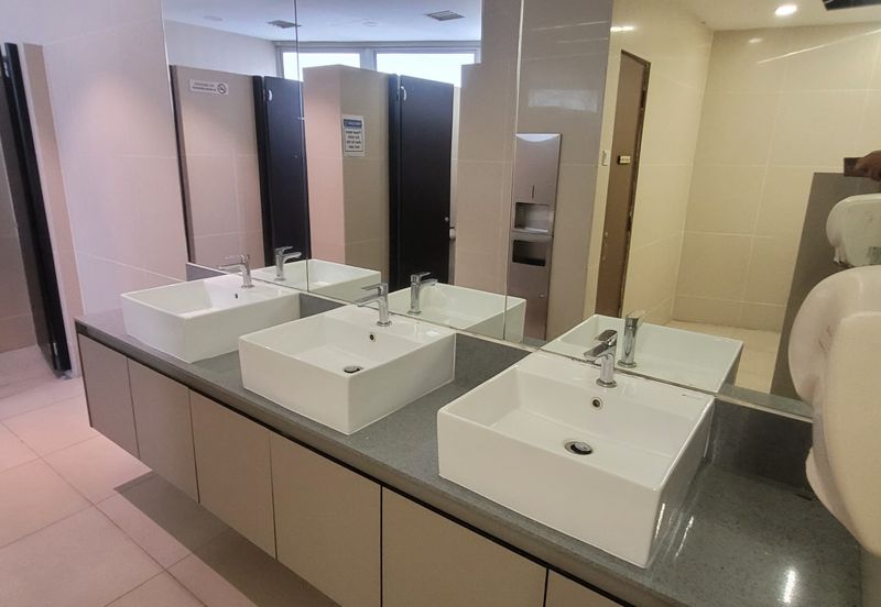 Jalan Raja Chulan KL Spacious Office For Lease