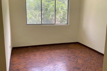 Serendah Golf Resort (Chazara, Fabriciana, Issoria, Vanessa)