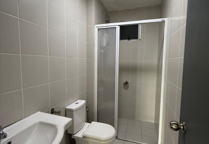 Covil By The Sea @ Meridin Bayvue