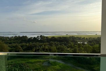 Covil By The Sea @ Meridin Bayvue